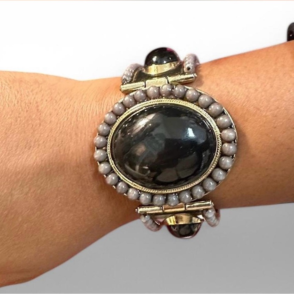 Stone Cuff ( Indian Sleaze ) Boho Chic